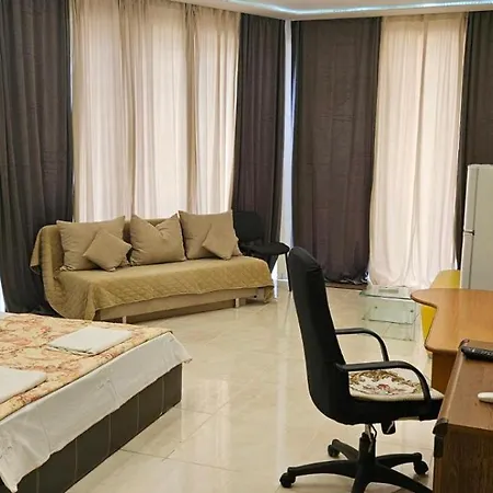 Zanier بيت ضيافة نيسيبار